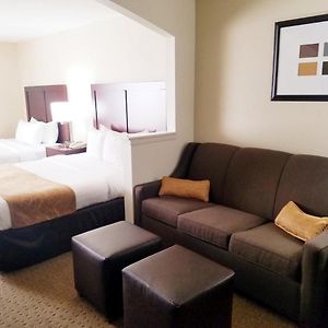 Queen Suite Two Queen Beds Non-Smoking